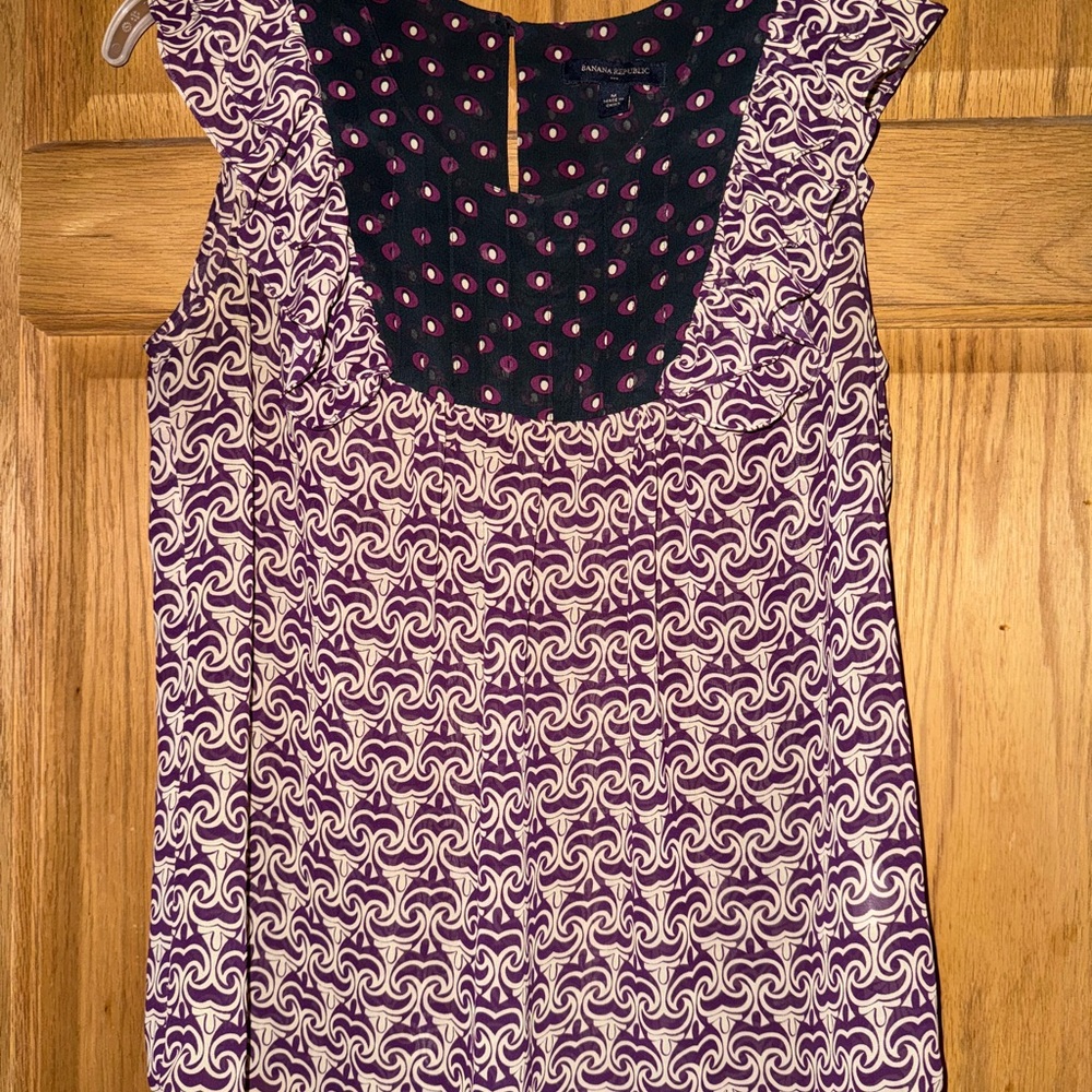 Banana Republic purple design ruffle womens tank top medium cute business